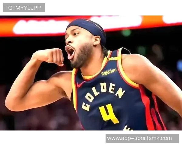 克莱半场神勇表现三分球9中6狂砍23分引发全场惊叹